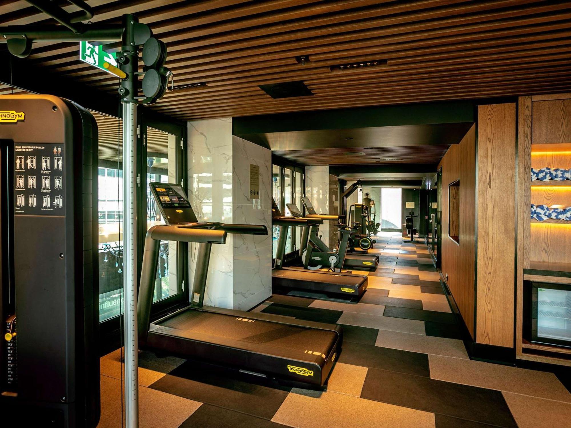 Sofitel Adelaide Hotel Exterior foto